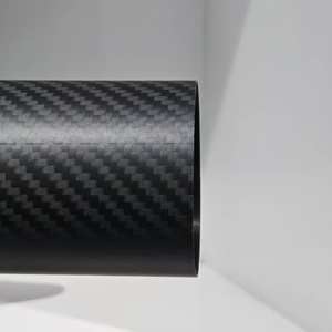 Tubes en fibre de carbone personnalisés - Résistants aux hautes températures et anti-âge pour dispositifs médicaux et équipements sportifs - Product Image 1