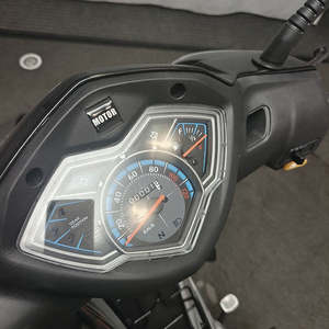 Moto Honda1 <span class=keywords><strong>Underbone</strong></span> <span class=keywords><strong>Cub</strong></span> a Basso Consumo di Carburante con Velocità Massima >80km/h - Product Image 3