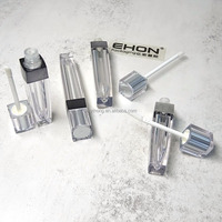 Tubes carrés argentés pour gloss à lèvres, transparents, en PETG, avec bouchon à vis, pour emballage cosmétique de gloss à lèvres, directement de l'usine.