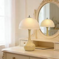 Lampe de table LED tactile moderne et simple pour salon, lampe de chevet design pour chambre à coucher, lampe de bureau, lampe de table pour mariage