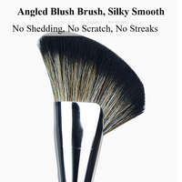 Kuas Kontur Rambut Sintetis Tunggal Berbentuk Miring dengan Gagang Kayu untuk Makeup dan Concealer