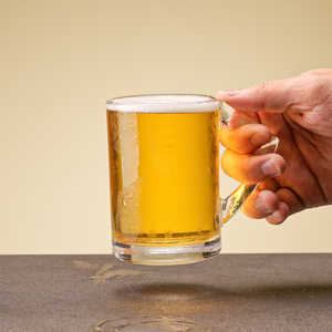 Vendita calda su misura di alta qualità bianca da 240ml di capacità di birra boccette con manico unico con fossette Design per caffè tè vetreria al Bar - Product Image 5