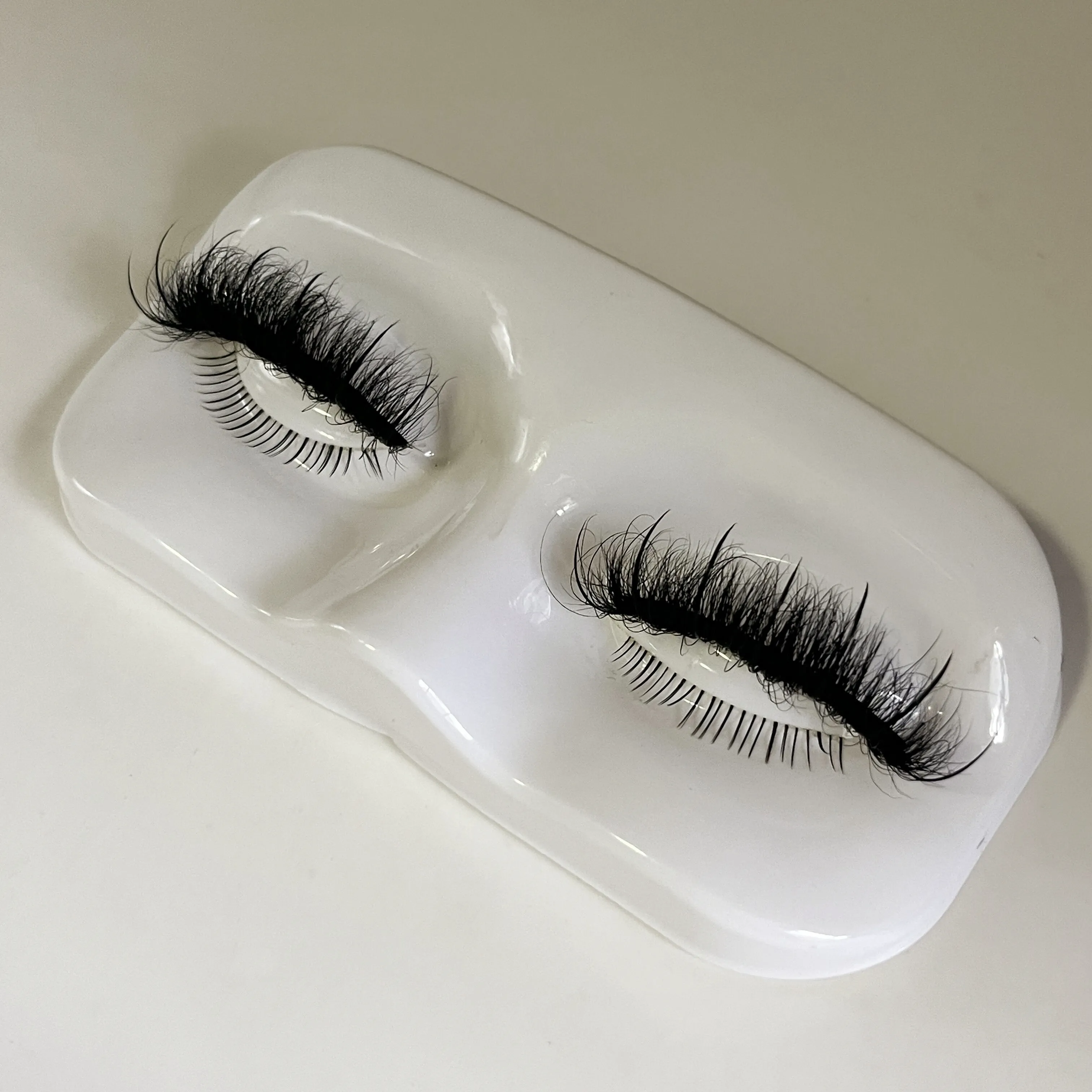 New design spike strip lashes that look like eyelash extensions fluffy 18mm 20mm 3d mink eyelashes wholesale