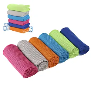 Serviette froide de sport portable chaude