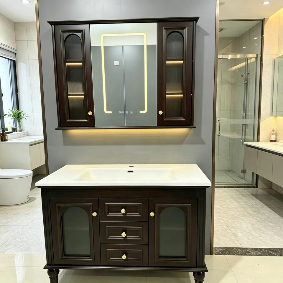 American-style Floor-standing Rubberwood Bathroom Vanity Anti-fog ...