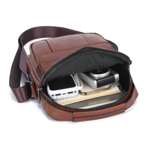 Sac bandoulière personnalisé de haute qualité en cuir PU pour homme, sac messager sportif pour usage quotidien - Product Image 4