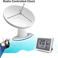 Horloge atomique numérique radiofréquence USA, silencieuse, à affichage LCD, pour bureau/mur, avec affichage de la température, de l'heure, des secondes, du jour de la semaine et 4 fuseaux horaires