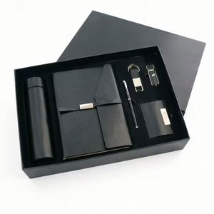 Caja de Regalo Ejecutiva Corporativa de Lujo Monocromática 6 en 1 para Regalos de Inmobiliarias y Entrega de Automóviles de Lujo 2026 - Product Image 1