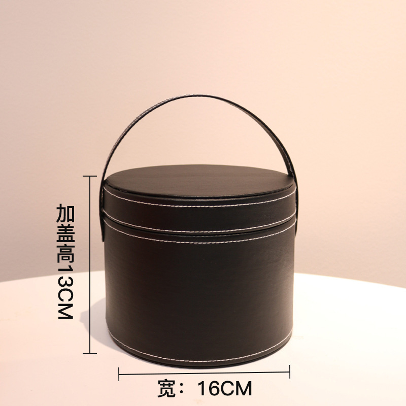Noir-M