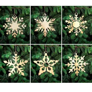 OEM Set of 6 Wooden Snowflakes Decoration Christmas Hanging Wooden Christmas Tree Decoration Set of Decorations Snowflakes