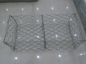 Düşük Maliyetli Sıcak Satış Tedarikçisi 1*1*1m Galvanizli Delikli Hasır <span class=keywords><strong>Gabion</strong></span> Kutusu Kaynak Hizmetiyle Açık Hava Nehir Çiti - Product Image 2