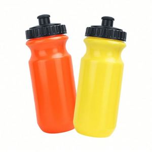 Bouteille d'eau de sport en plastique PE personnalisée, réutilisable, sans BPA, à presser, pour le vélo, la randonnée, le cyclisme, 550 ml/750 ml - Product Image 3