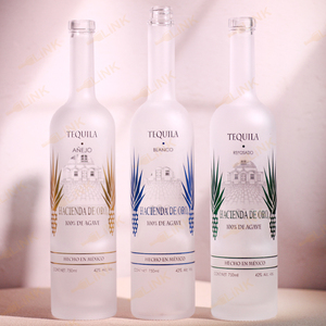 Nhà Máy Bán buôn cổ điển tinh thần Kích thước 750ml Glass Whiskey <span class=keywords><strong>Vodka</strong></span> chai rượu vang - Product Image 1