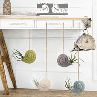 Pot de fleurs suspendu en céramique pour plantes aériennes, design minimaliste, idéal pour jardin intérieur, parfait pour centre commercial