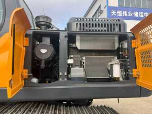 Excavadora Hidráulica Mediana HX230L para Movimiento de Tierras en Infraestructuras Municipales - Product Image 4