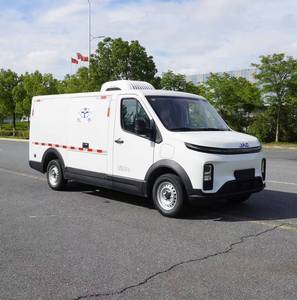 Camión Refrigerado Pequeño 4x2 Diésel <span class=keywords><strong>Euro</strong></span> 6 Manual, Nuevo, para Transporte de Carga y Alimentos en Cadena de Frío - Product Image 2