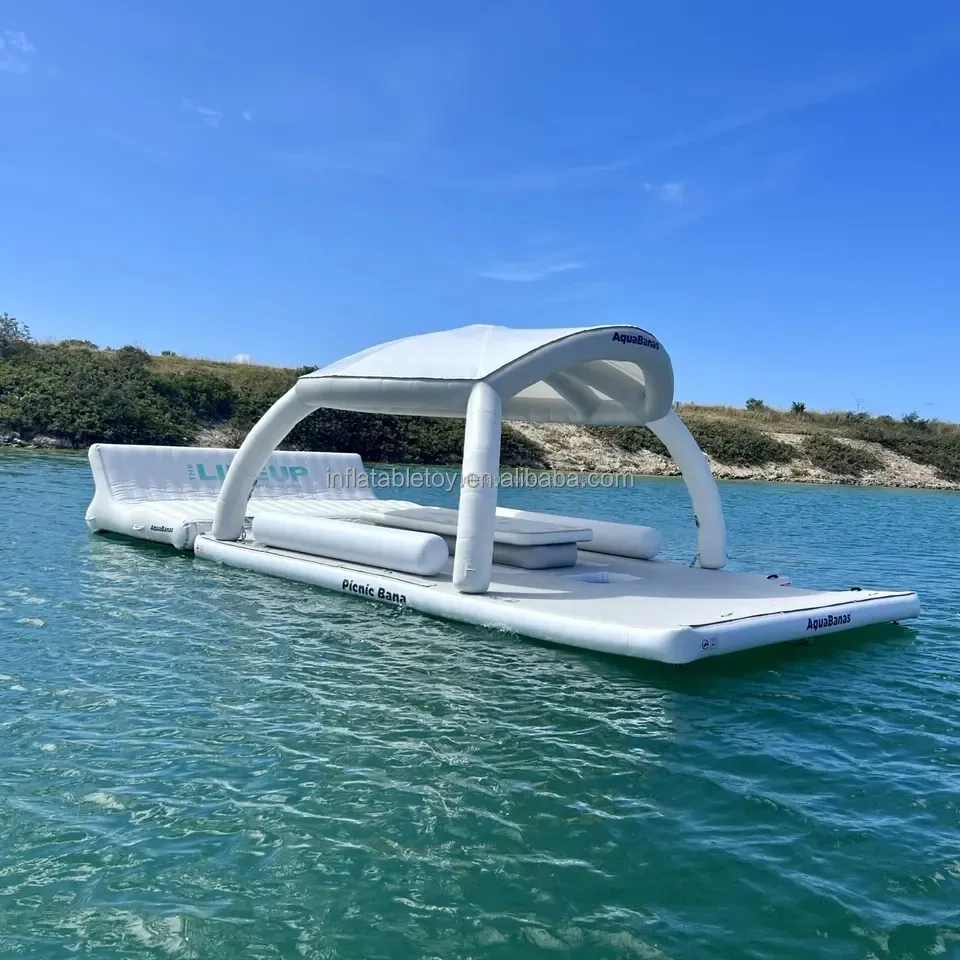 Tùy chỉnh Inflatable nổi Dock Bar nền tảng nổi đảo cho nước giải trí giải trí