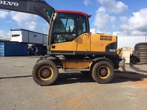 Pelle sur pneus Volvo EW160C haute efficacité originale multifonctionnelle en bon état d'occasion Volvo EW140C EW160B EW160C EW160D vente - Product Image 2