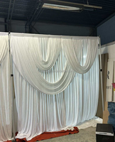 Rideau de fond en soie de lait blanc préfabriqué sur mesure pour les scènes de mariage et d'événements