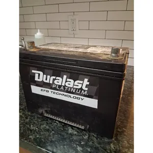 Batería y Arrancador de Coche Usados - Product Image 4