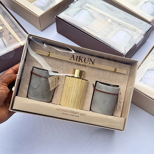 Diffuseur de parfum en cire de soja naturelle de luxe personnalisé par l'usine AIKUN, ensemble de bougies parfumées pour la maison, le salon, la chambre à coucher, la salle de bain - Product Image 1
