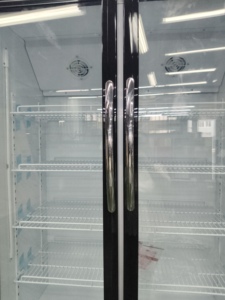 ตู้แช่เครื่องดื่มแบบกระจกใสตั้งตรง รุ่น VSC-618 ขนาด 618 ลิตร สำหรับขายส่ง OEM/ODM ตู้แช่แสดงสินค้าเชิงพาณิชย์ - Product Image 6