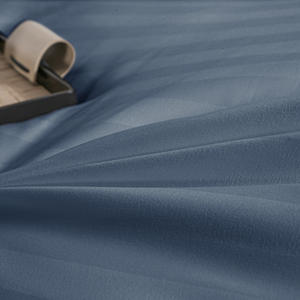 Juego de Ropa de <span class=keywords><strong>Cama</strong></span> de Lujo con Rayas de Satén - Sábanas de Calidad Hotelera en Azul Oscuro, Tamaño Personalizado, Servicio OEM/ODM Disponible - Product Image 5