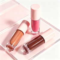 Créez votre gloss à lèvres repulpant haute brillance, hydratant, longue tenue, nourrissant, maquillage pour les lèvres, végan, marque privée, cosmétique.