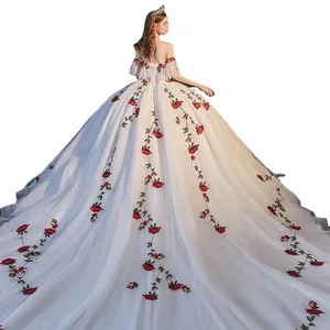 Robe de mariée élégante à épaules dénudées, nouvelle collection été 2023