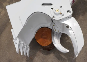 Grappin hydraulique rotatif avec pince coupeuse pour excavatrice de 4 à 6 tonnes - Product Image 4