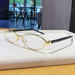 Montures de lunettes ovales en métal pour femmes, monture complète noire, design œil de chat, protection UV400, verres PC, numéro de pièce 98190 - Product Image 1