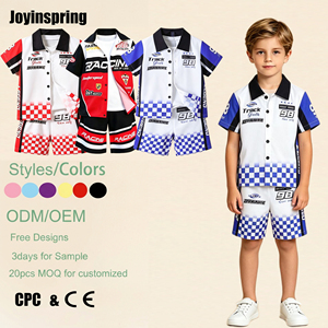 Ensemble 2 pièces d'été pour enfants : Haut à col imprimé voiture de course et short à ourlet à carreaux – Tenue de vacances pour garçons (vente en gros) - Product Image 1