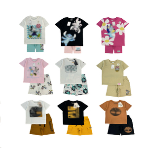 Vendita calda nuovi set di <span class=keywords><strong>abbigliamento</strong></span> per bambini caratteri stampa per bambini 2 pezzi set di <span class=keywords><strong>abbigliamento</strong></span> estivo per ragazze in cotone - Product Image 1