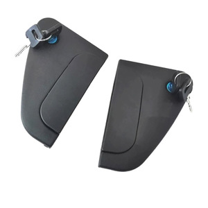 Poignée extérieure de porte de camion DAF 1328724L 1328725R Gauche Droite Plastiques techniques Design industriel - Product Image 1
