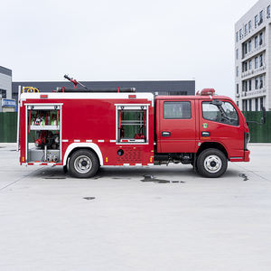 Prix usine nouveau 4x2 DFAC Dolica 2.5 tonnes Diesel carburant réservoir d'eau camion de pompiers Shanghai Rongshen pompe à incendie <span class=keywords><strong>PS</strong></span> 30 feu pistolet citerne - Product Image 5