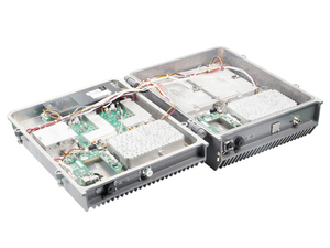 Công Nghiệp 2G 3G 4G 20W 3 Tần Số Ban Nhạc Tùy Chỉnh Không Dây Di Động Điện Thoại Di Động Tín Hiệu Repeater <span class=keywords><strong>Booster</strong></span> - Product Image 3