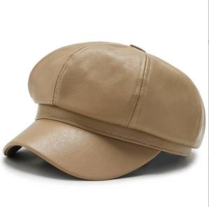 Gorra octogonal de cuero de moda para mujer, gorra de vendedor de periódicos de PU de color sólido informal vintage británico para Otoño e Invierno - Product Image 4
