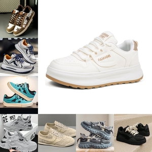 รองเท้ากีฬาลำลองมือสอง - Product Image 5