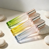 Flacon vaporisateur de voyage 10 ml haut de gamme à dégradé de couleurs avec pompe atomiseur, en verre carré, pour sérum liquide roll-on et soins de la peau
