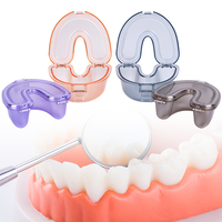 Boîte de rangement portable transparente en forme de U pour aligneurs dentaires, étui pour appareil orthodontique, conteneur transparent pour prothèses dentaires pour traitement orthodontique