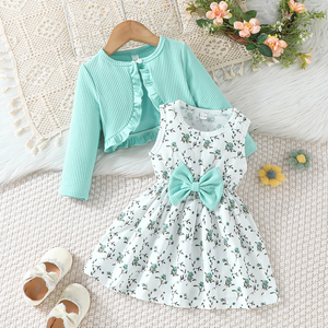 ชุดเซ็ตสองชิ้นสำหรับเด็กผู้หญิงสุดน่ารัก เสื้อแขนยาวทรงกลีบบัว ชุดเดรสลายดอกไม้ สวมใส่สบาย ระบายอากาศได้ดี ผลิตจากผ้าสแปนเด็กซ์/โพลีเอสเตอร์ สำหรับเด็กหญิงอายุ 3 เดือน - 3 ปี - Product Image 1