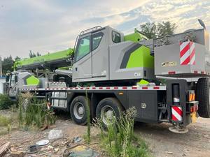 Chine Exportation Zoomlion Grue sur chenilles d'occasion 25 tonnes Capacité de levage maximale Haute efficacité Faible coût d'entretien Moteur de boîte de vitesses - Product Image 4