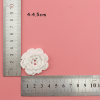 Fleur blanche au crochet à la main multicouche fleur au crochet à la main pour accessoires vestimentaires accessoires de cheveux sac accessoires de bricolage