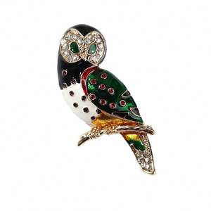 เข็มกลัดรูปนกฮูกสีเขียวสดใสสำหรับคู่รักการแต่งงานของเด็ก - Product Image 1