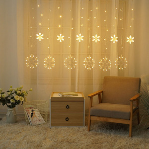 Bán Sỉ Đèn LED Hình Bông Tuyết Trong Nhà Và Ngoài Trời 6 Lớn 6 Cửa Sổ Nhỏ 156LED Rèm Cửa - Product Image 1