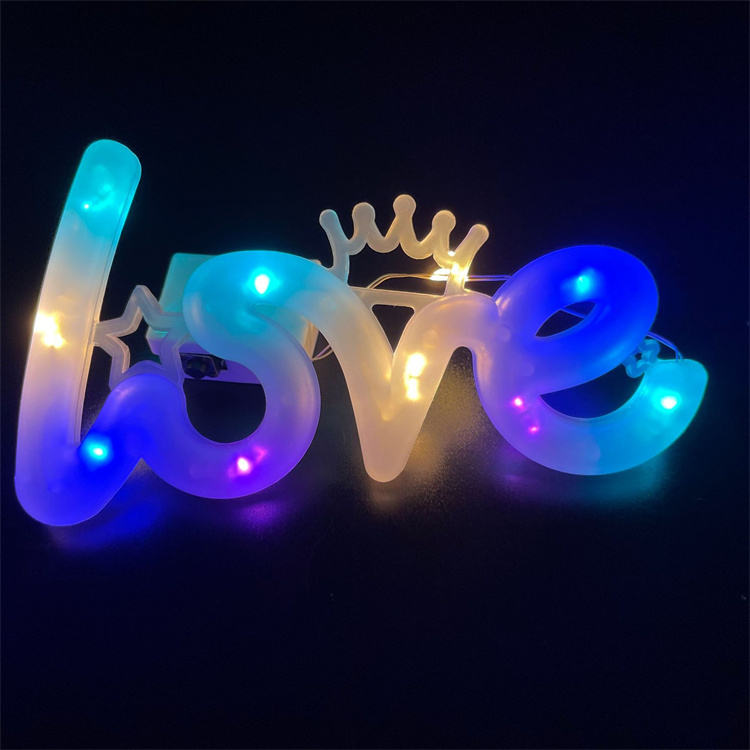 Love -multicolor
