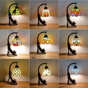 Lampe LED Tiffany rétro de style pastoral européen, corps en fer, base d'ampoule E27, lumière blanc chaud doux, durée de vie de 50 000 heures, lampes de table pour salon - Product Image 2