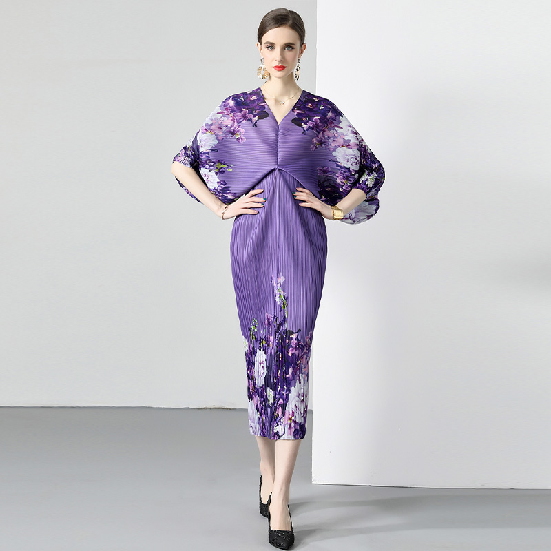 Buy Miyaki Dress Pleated Available in Plus Sizes, A-Line Design |  Alibaba.com
