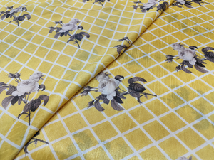 Tela Satén Suave y Lisa Estampada 100% Poliéster Multicolor para Manualidades, Costura, Vestidos de Novia, Material Brillante - Product Image 5