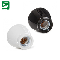 Support de lampe en porcelaine de qualité commerciale en céramique E27 certifié CE pour lampes suspendues dans les espaces résidentiels de vente au détail d'hôtel